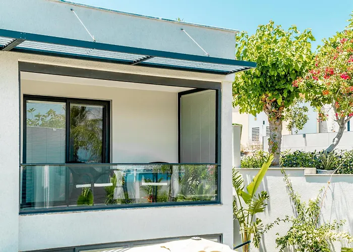 Cimentepe Deluxe 3 *